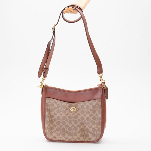 COACH Coated Canvas Signature Chaise Crossbody Tan/Rust (Pre-owned/as pictured)